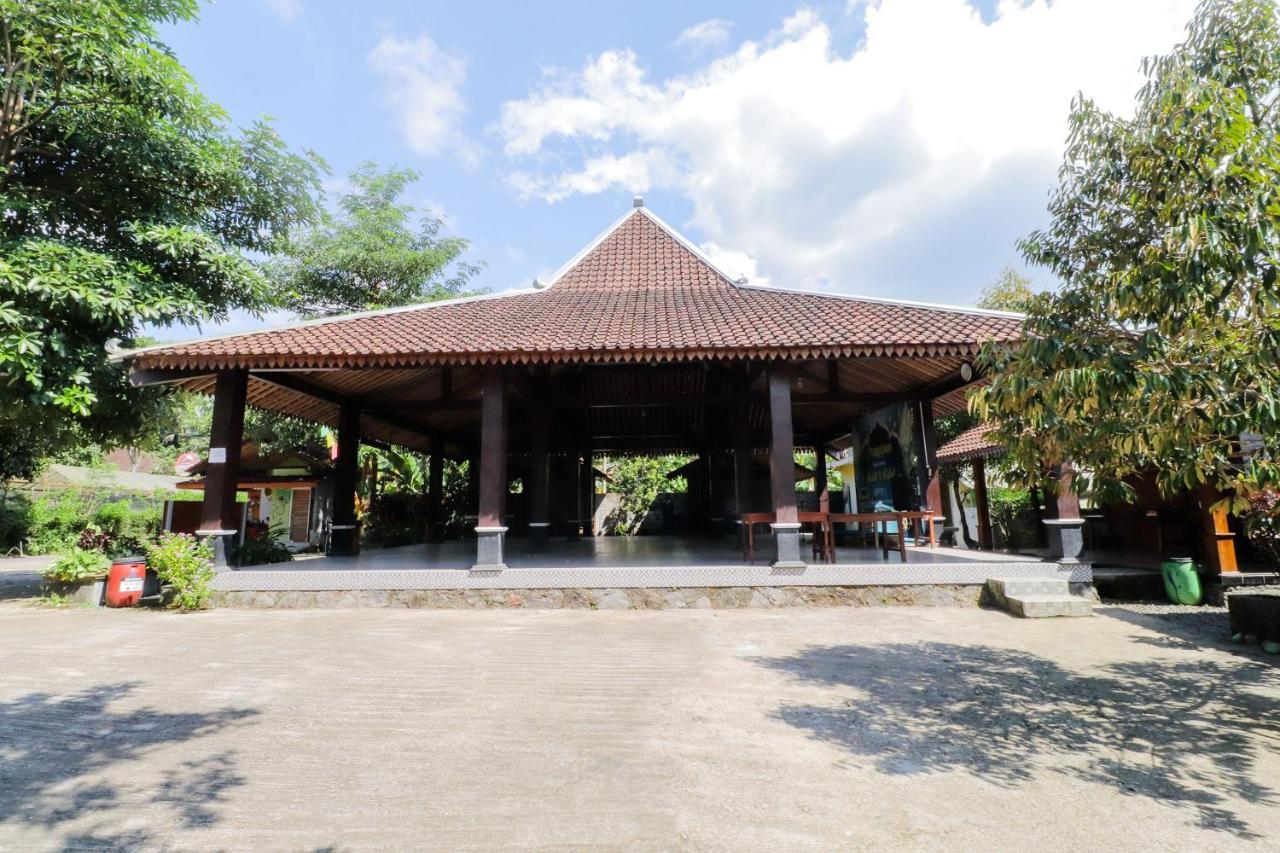 Omah Rohadi Syariah By Ndalem Beong Magelang Exterior foto