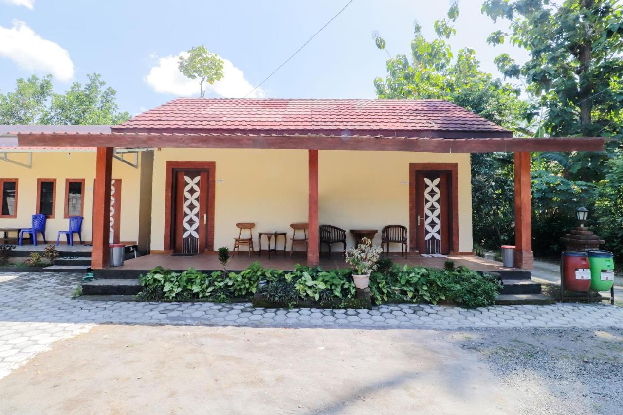 Omah Rohadi Syariah By Ndalem Beong Magelang Exterior foto